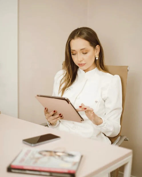 By Dr. Fontaine, Aesthetic Specialist